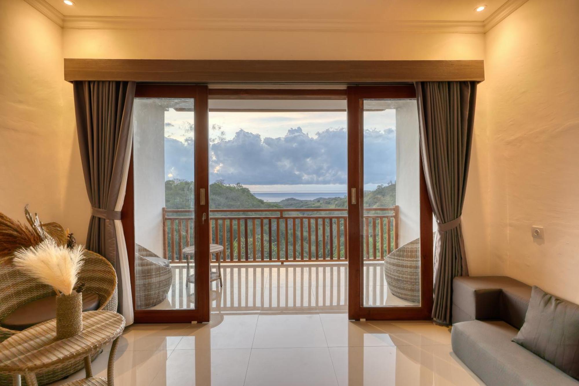 Kelingking Parama Resort Batumadeg Ngoại thất bức ảnh