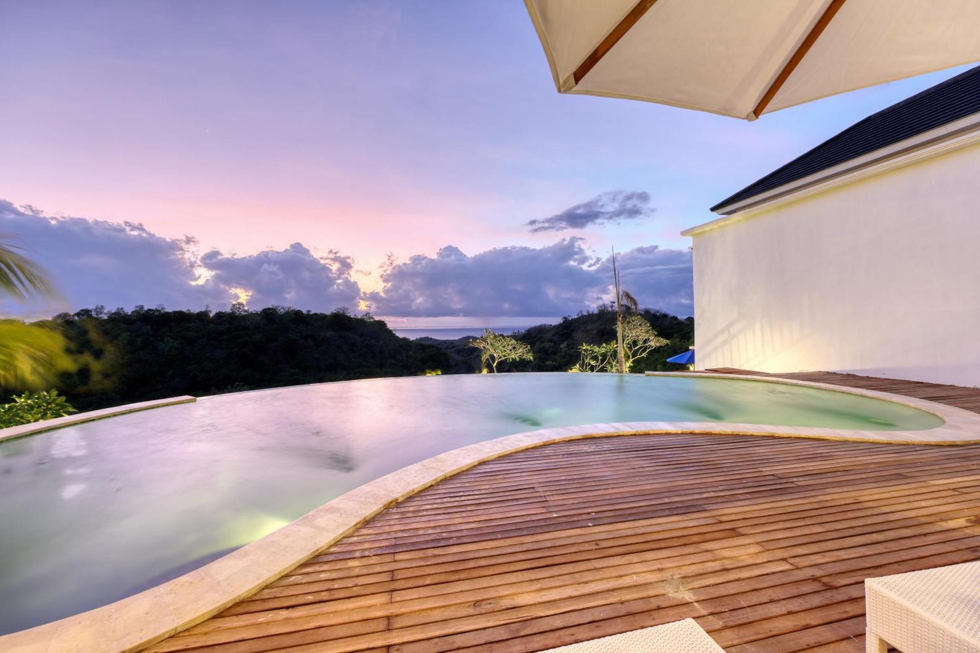 Kelingking Parama Resort Batumadeg Ngoại thất bức ảnh