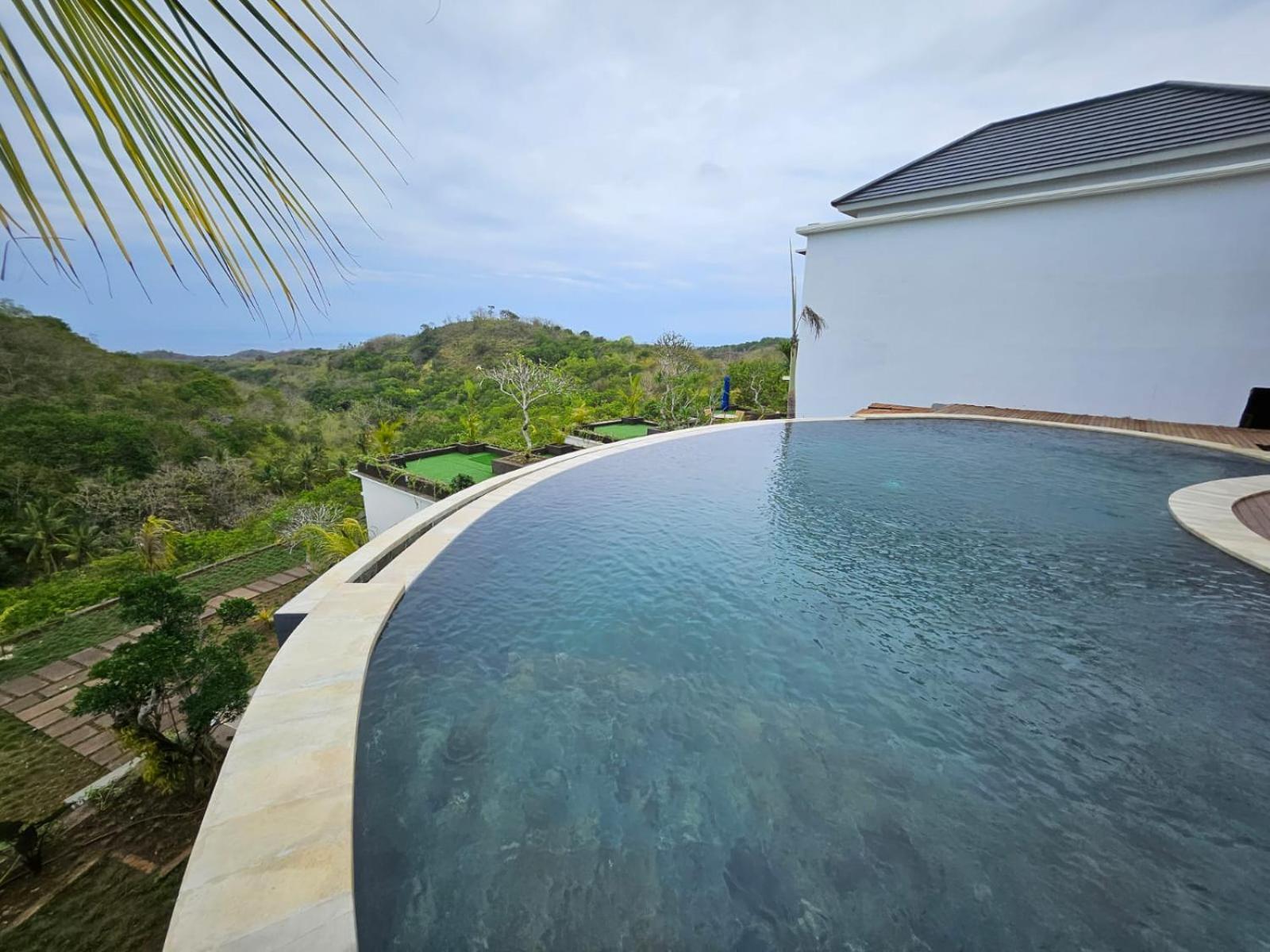 Kelingking Parama Resort Batumadeg Ngoại thất bức ảnh
